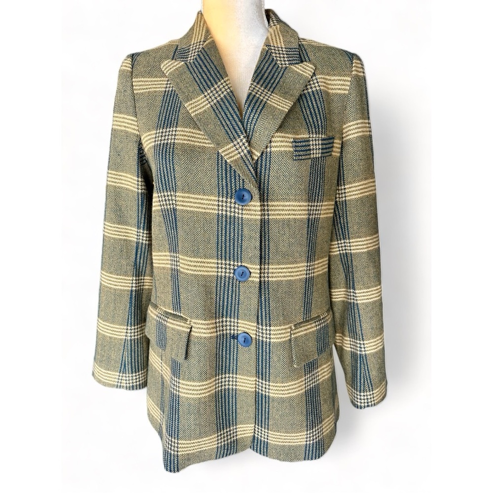 NWOT Daniel Rainn Plaid Blazer Button Front
Size Small - Picture 4 of 11